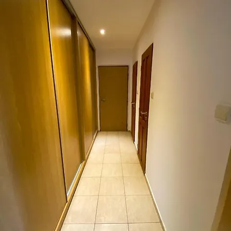 3 Bedroom In The Part Of The 公寓 班斯卡-比斯特里察