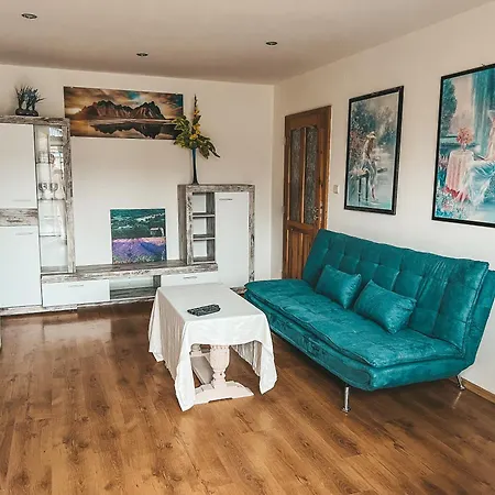 3 Bedroom In The Part Of The